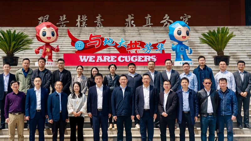 家庭光伏发电系统：如何选择合适的厂家？**